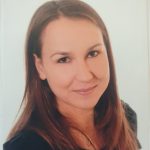 Laura-Bartkowiak-Fizjoterapeutka--scaled-e1689850035901